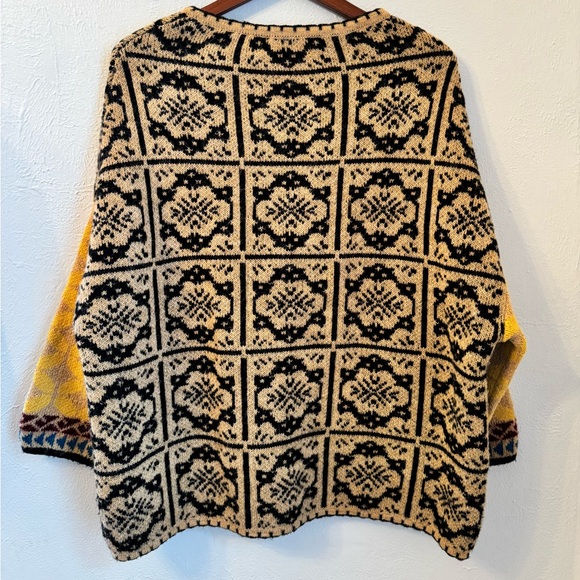 Zara Patchwork Sweater - Picture 4 of 4